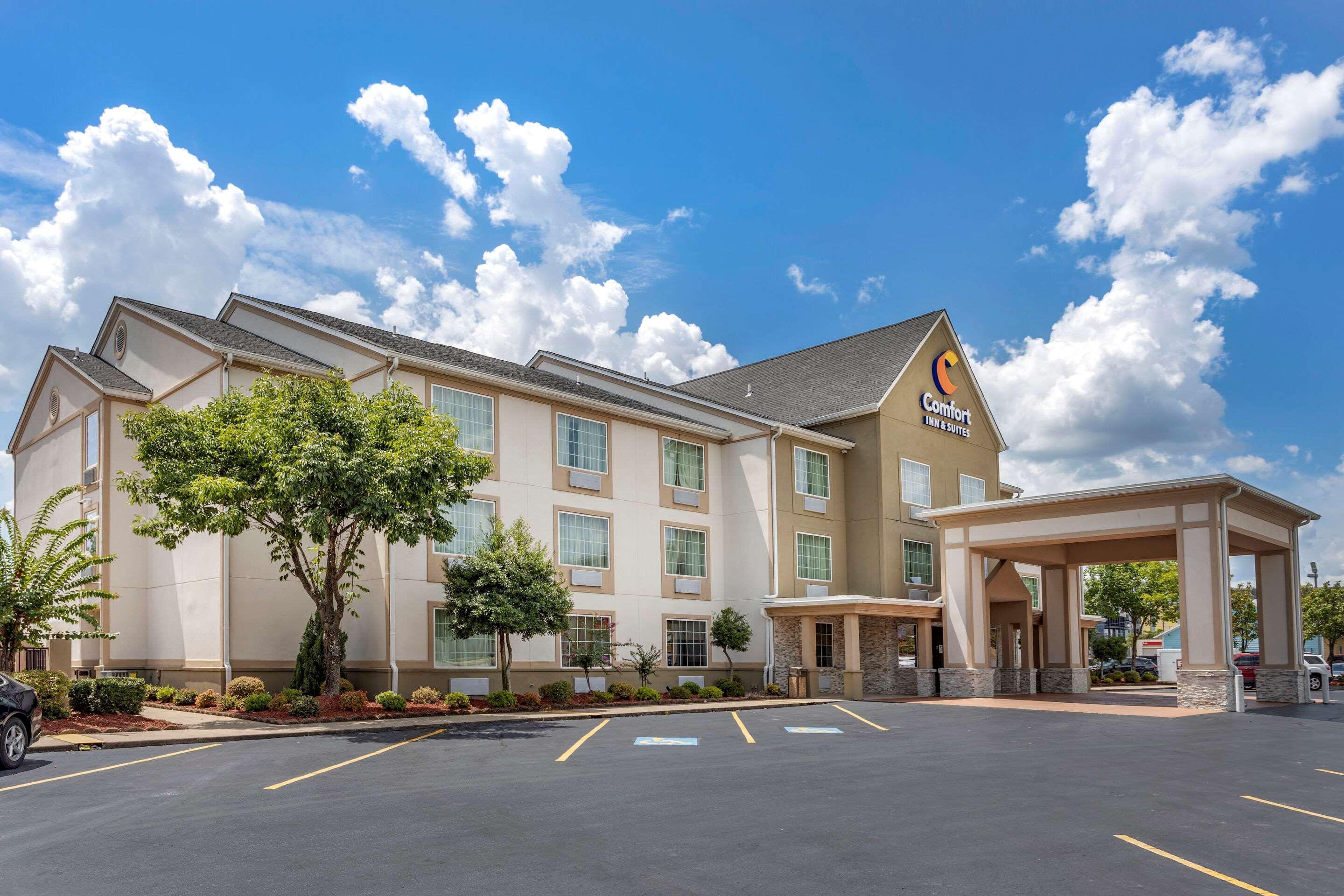 Comfort Inn & Suites North Little Rock Jfk Blvd Exterior photo